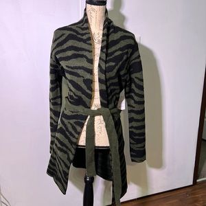 Open front sweater cardigan animal print
